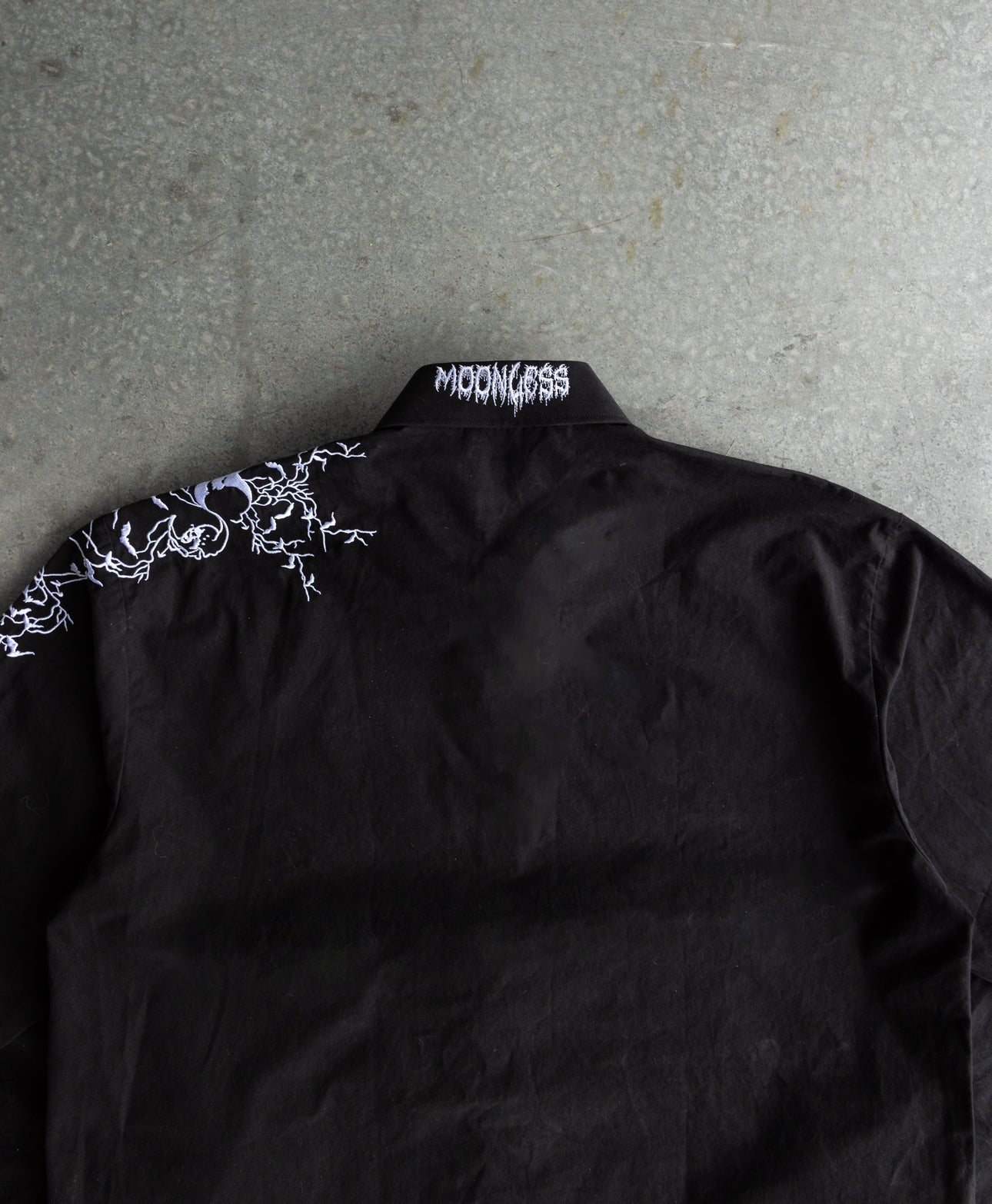 35K STITCHES POISON Button up