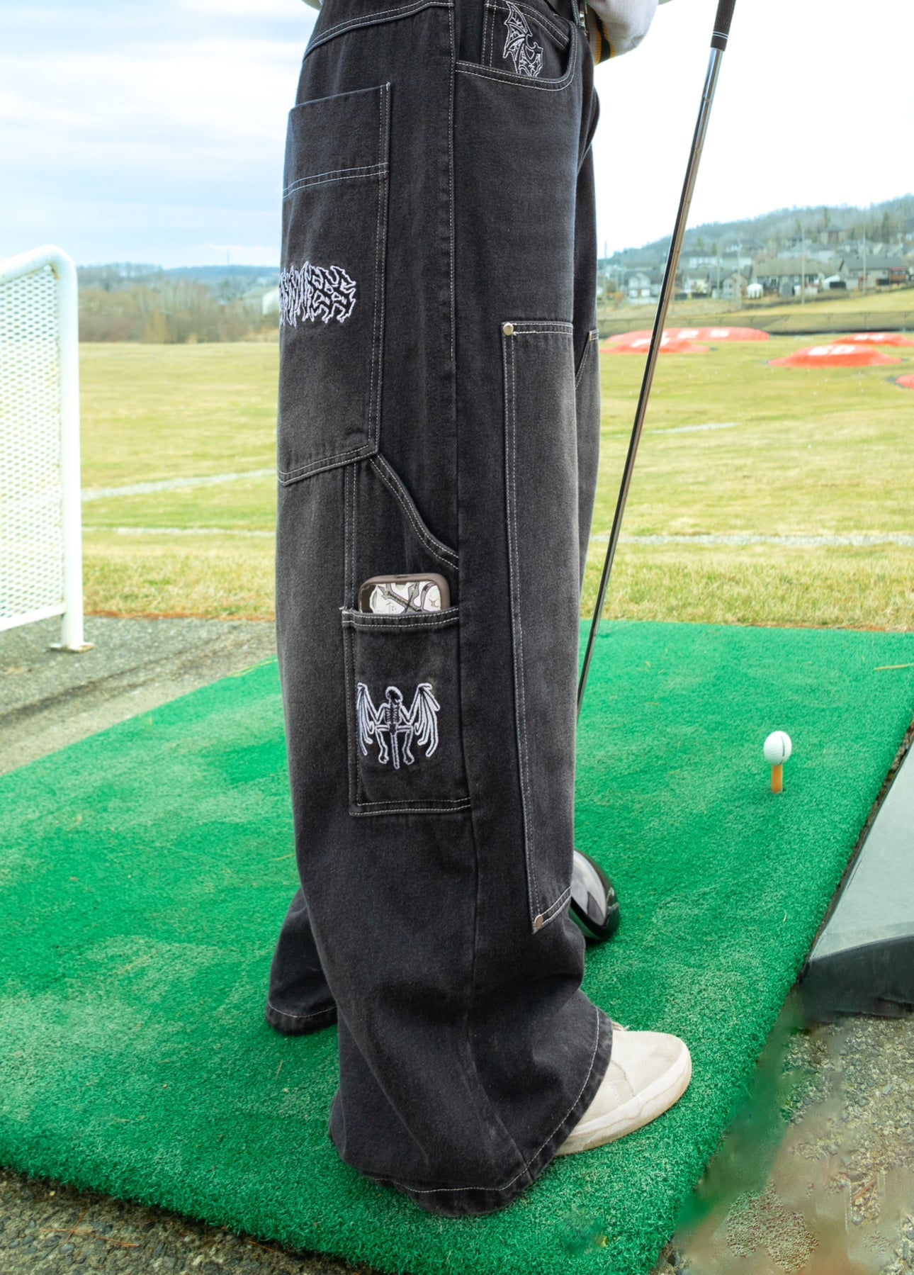 BLACK LOVELESS DOUBLE KNEES CARPENTER WIDE-LEG DENIMS