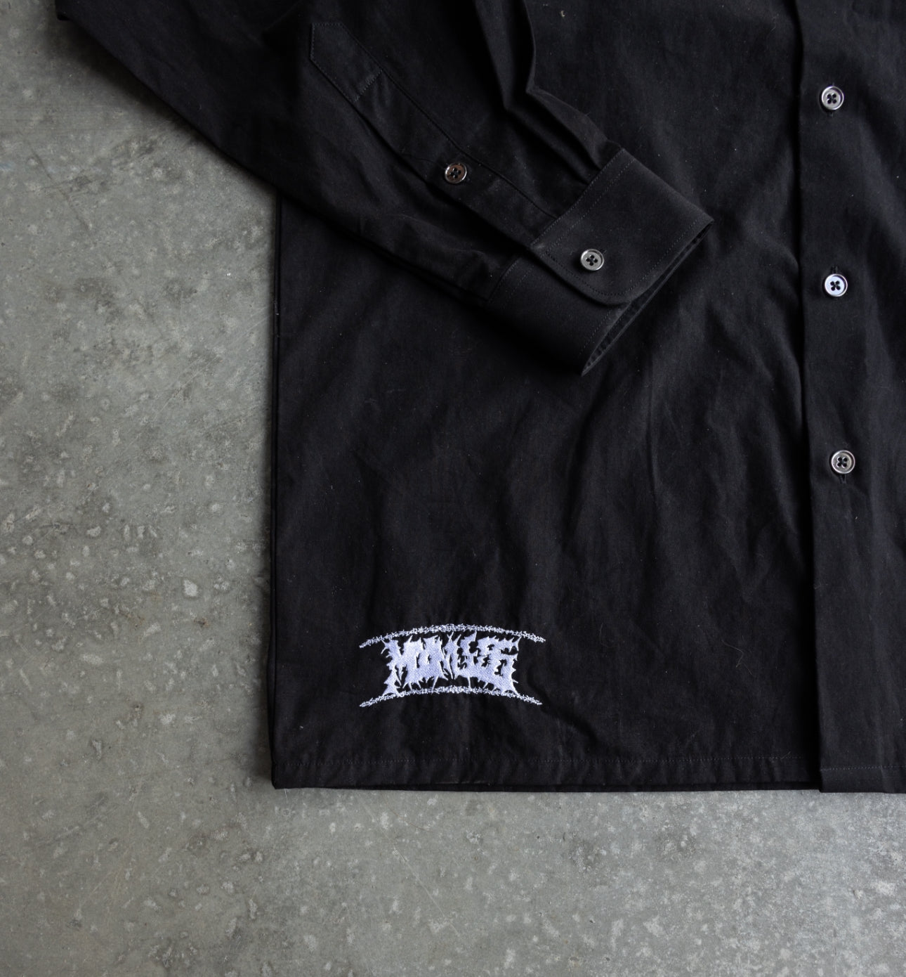 35K STITCHES POISON Button up