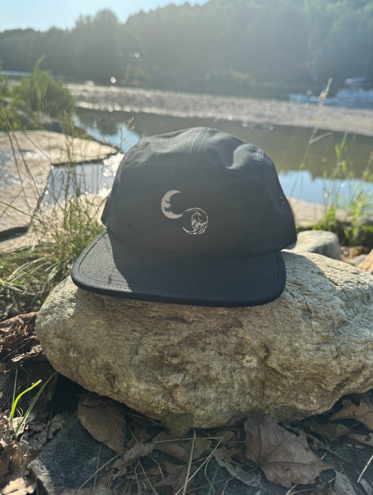 MOON LOGO Hat