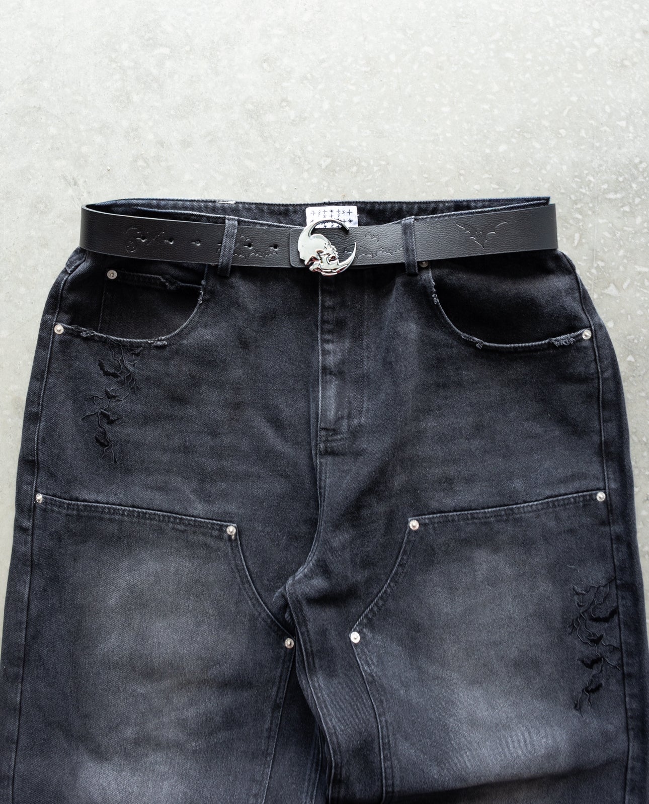 (PRE ORDER) ALL BLACK POISON WORLD Baggy jeans