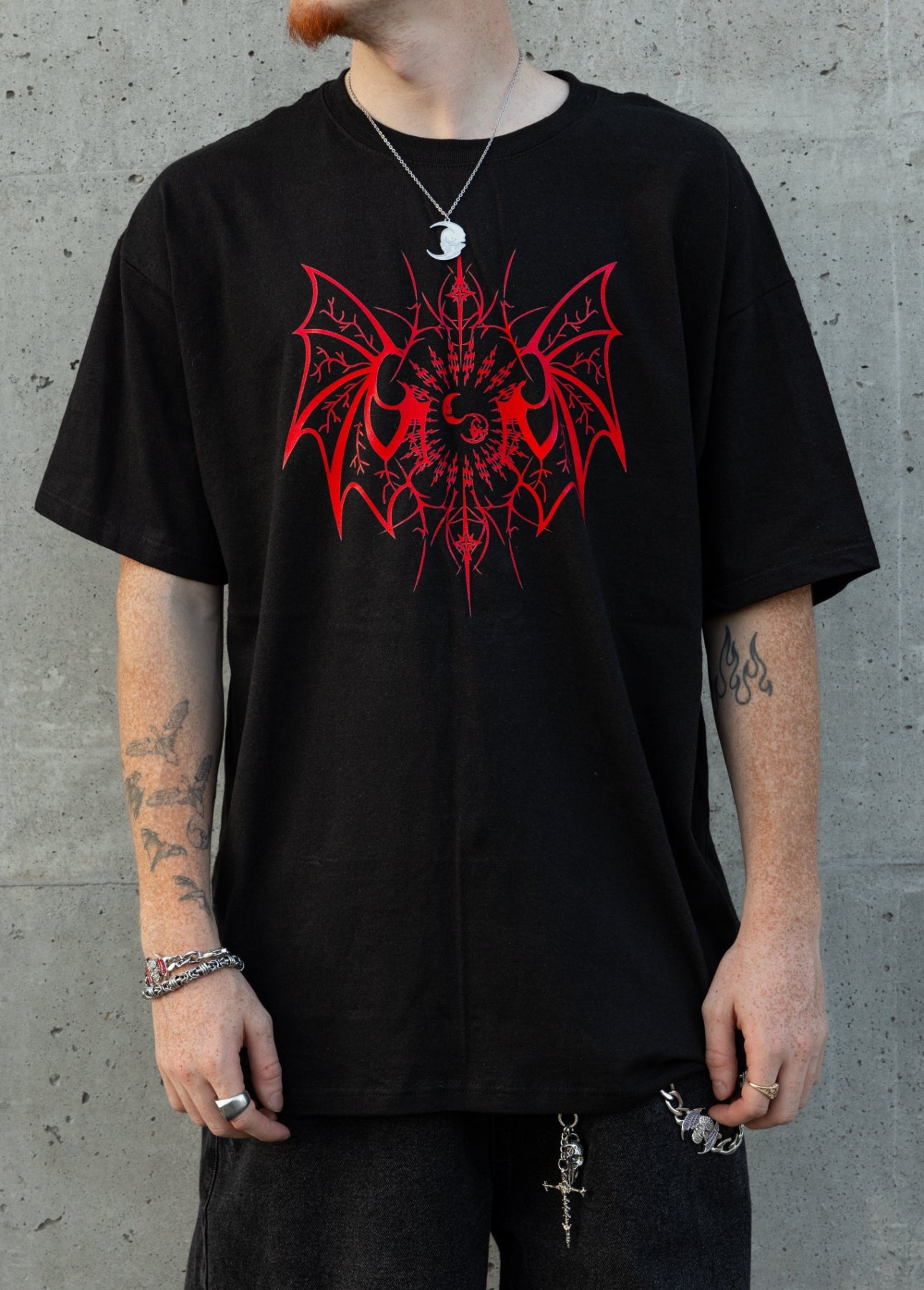 FLYING MOON - T-Shirt