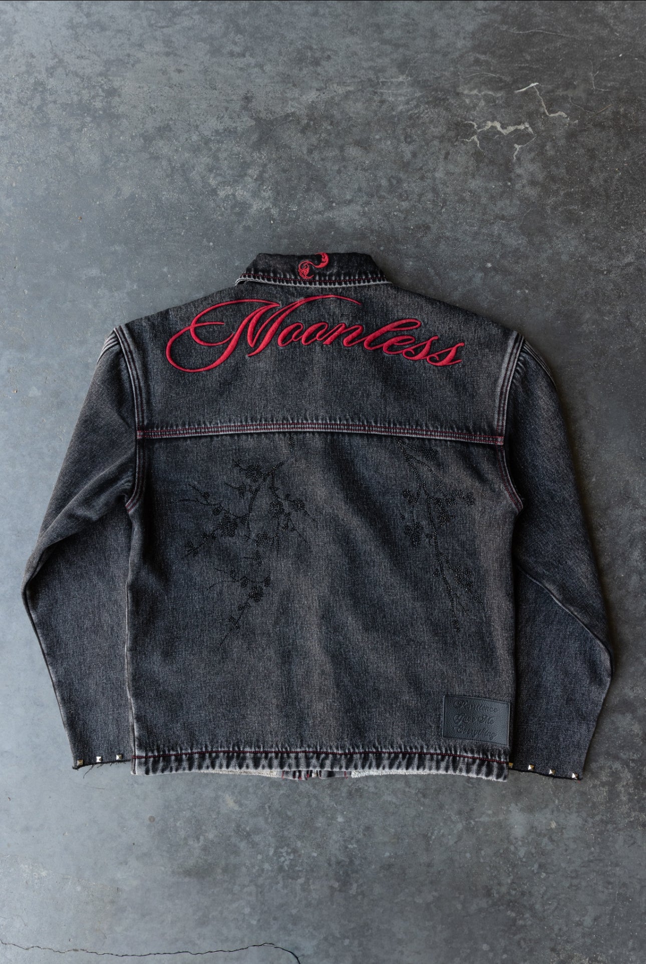 RED - SANS LUMIERE PERSISTANT - Studded Contrast Denim - Clip Jacket