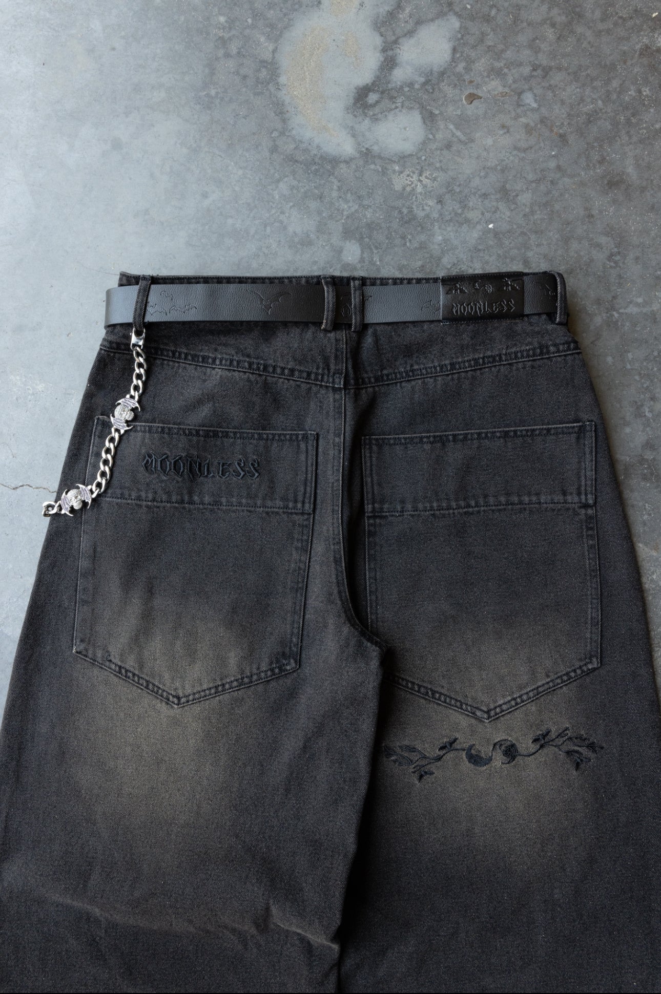 MOON HUNT - Brown Mud Wash - Baggy Jeans