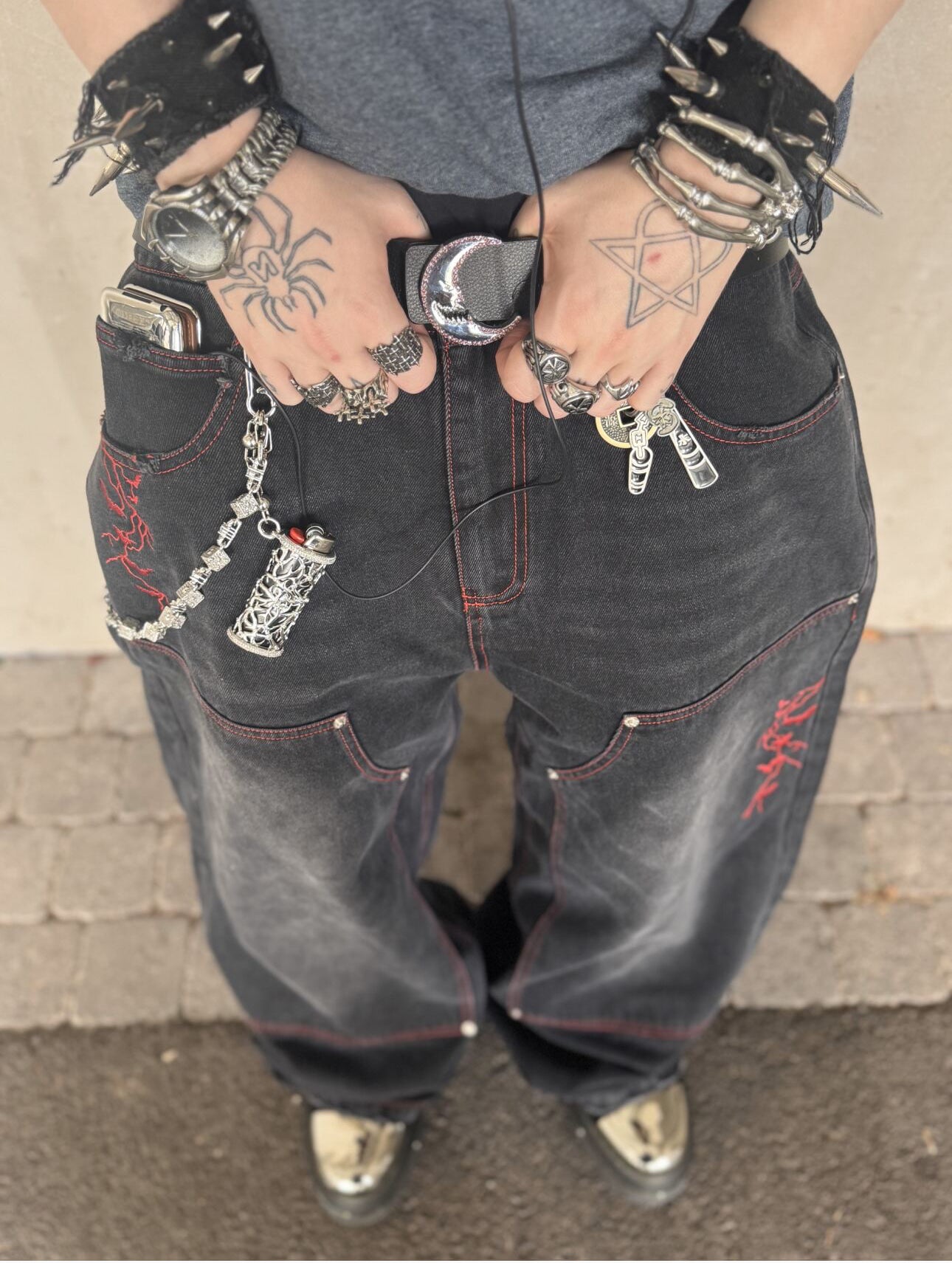 (PRE ORDER) RED POISON WORLD Baggy jeans
