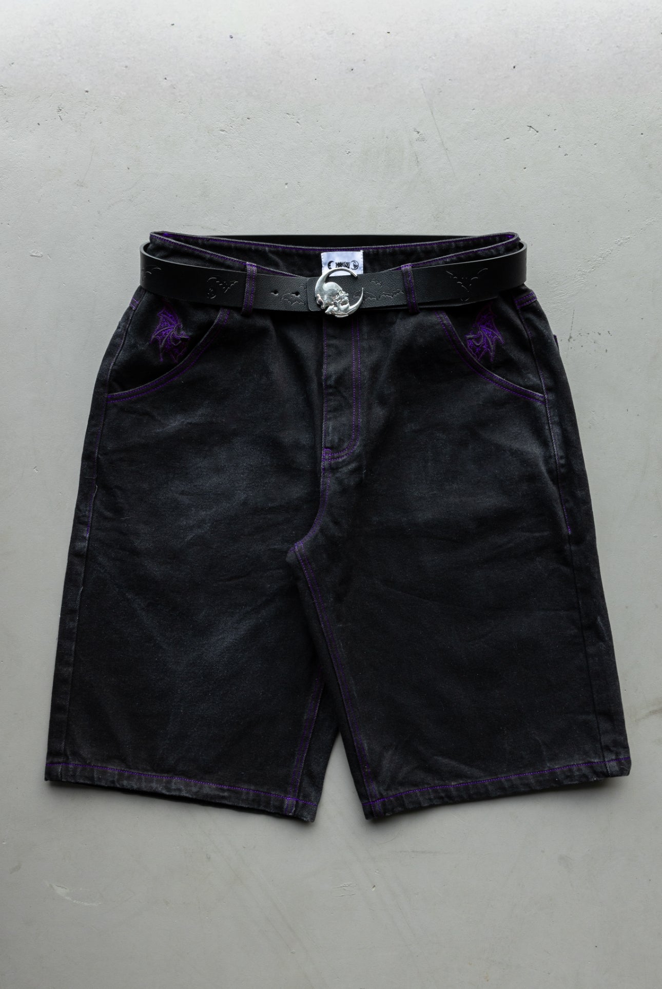 BLACK AND PURPLE Moon Hunt - Jorts