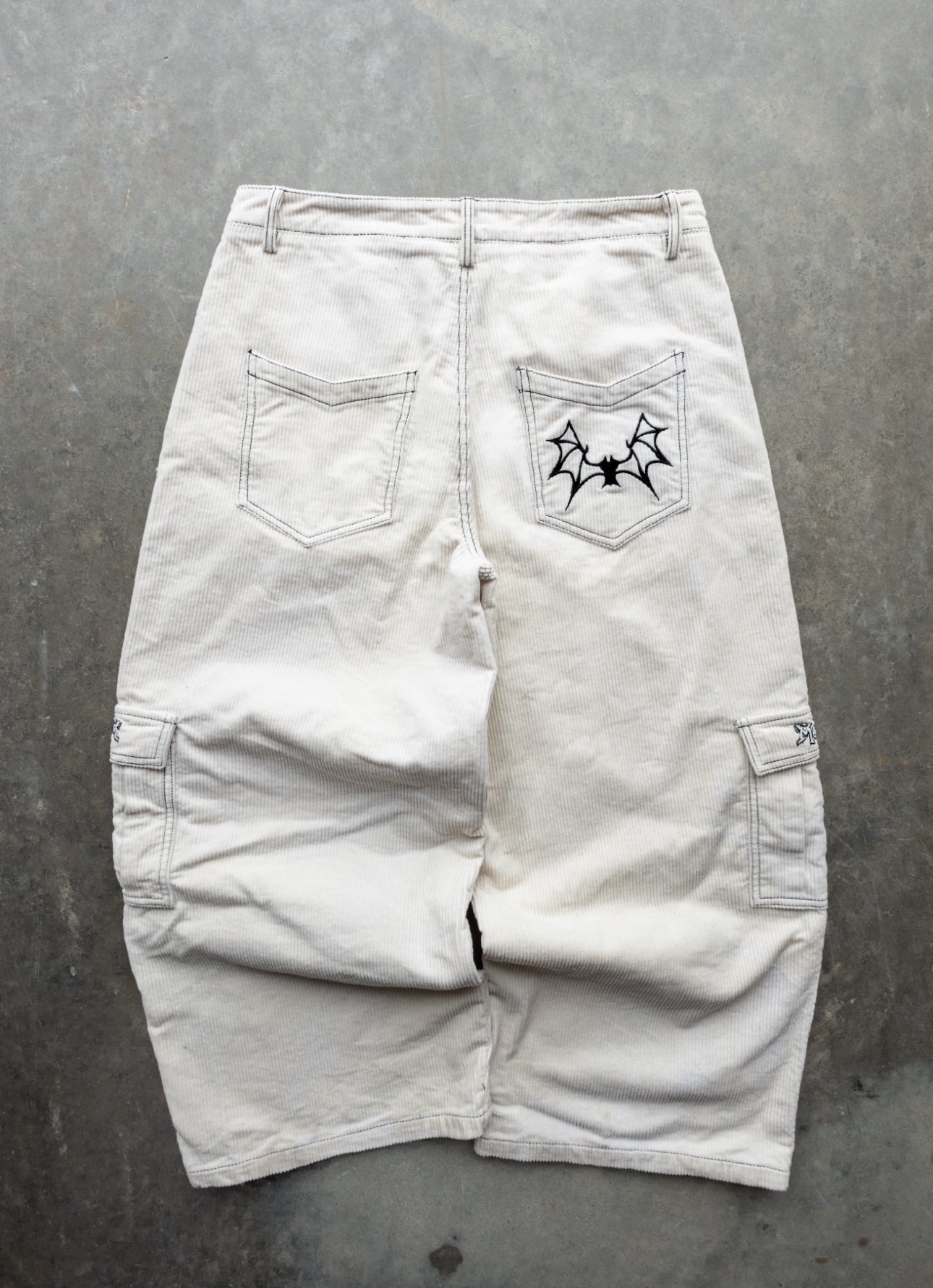 CORDUROY. Cream Baggy Cargo Pants