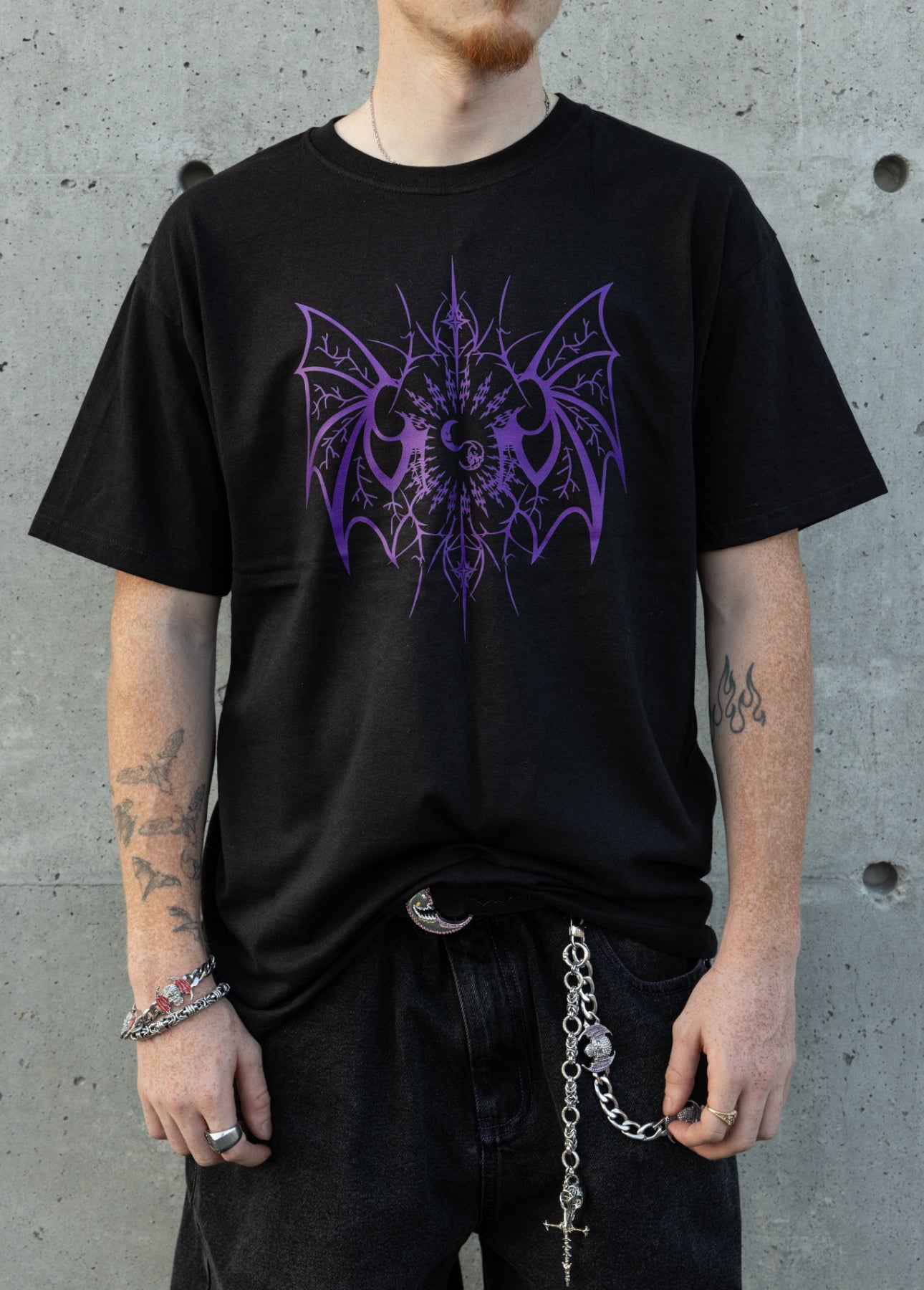 FLYING MOON - T-Shirt