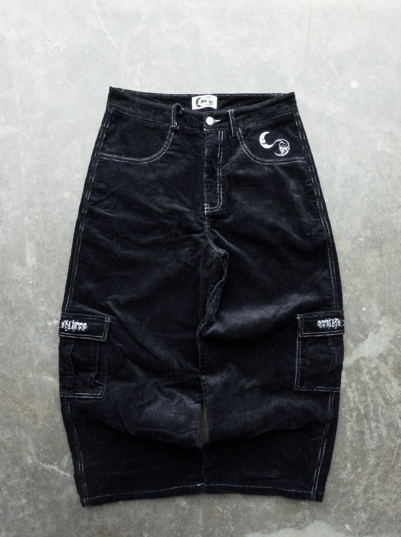 CORDUROY. Black Baggy Cargo Pants