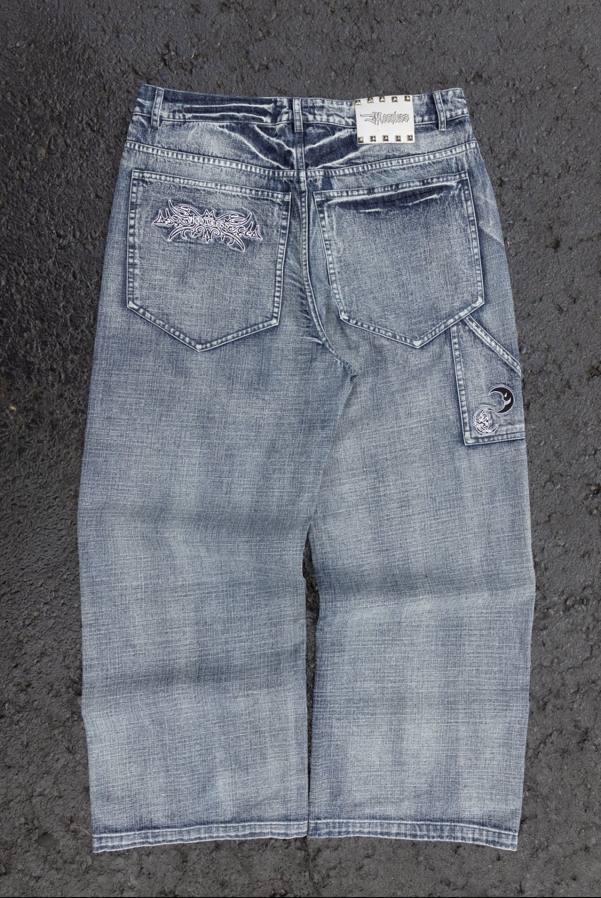 MINUTE - Blue Wash Denim - Baggy Jeans