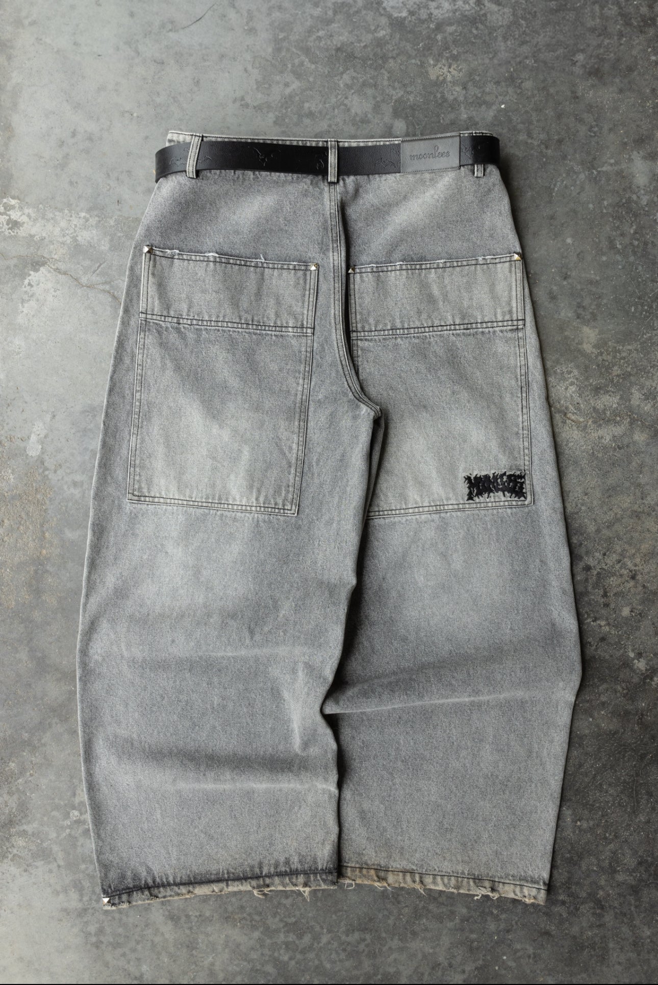 PRE ORDER - STUDDED - Grey - Baggy Jeans