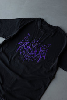 FLYING MOON - T-Shirt
