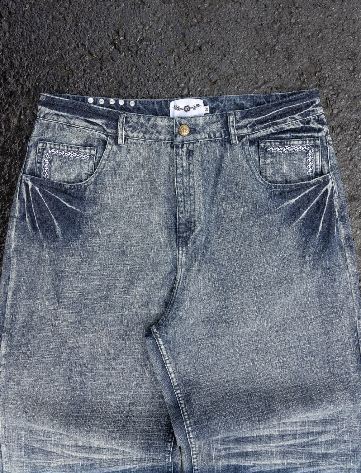 MINUTE - Blue Wash Denim - Baggy Jeans