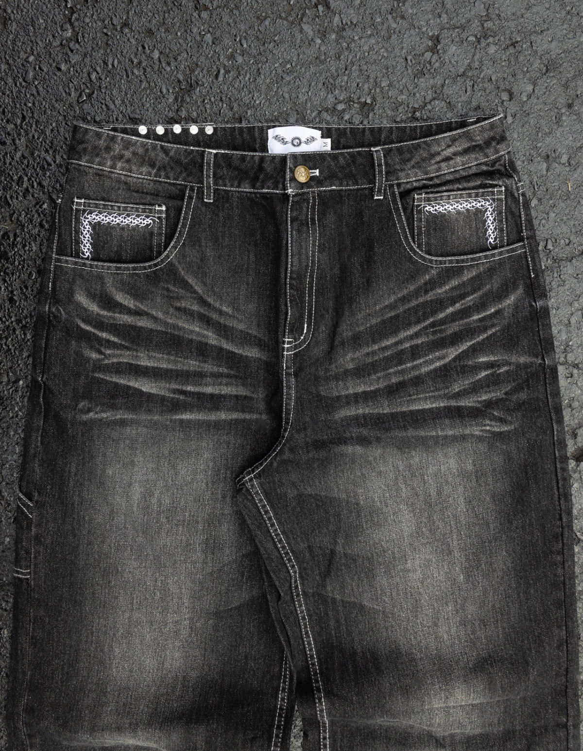 MINUTE - Black Wash Denim - Baggy Jeans