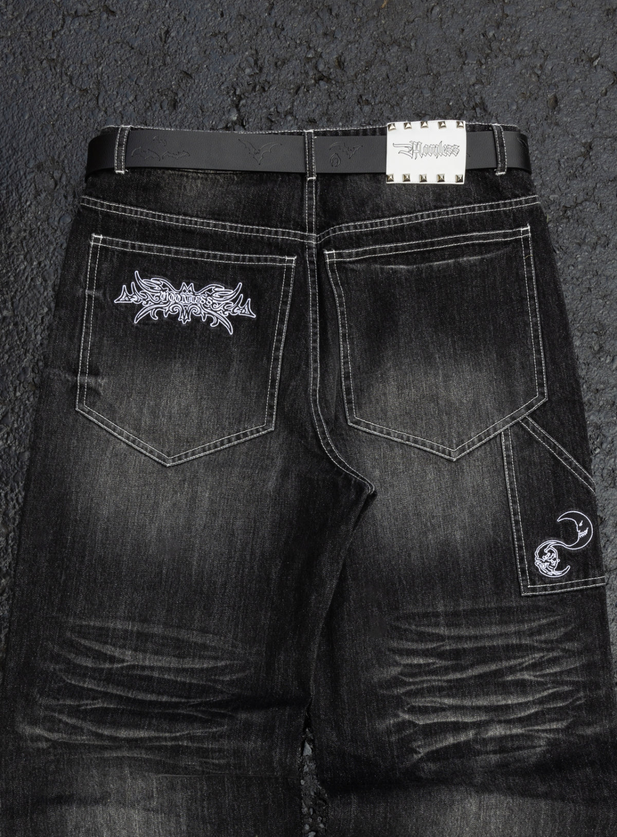 MINUTE - Black Wash Denim - Baggy Jeans