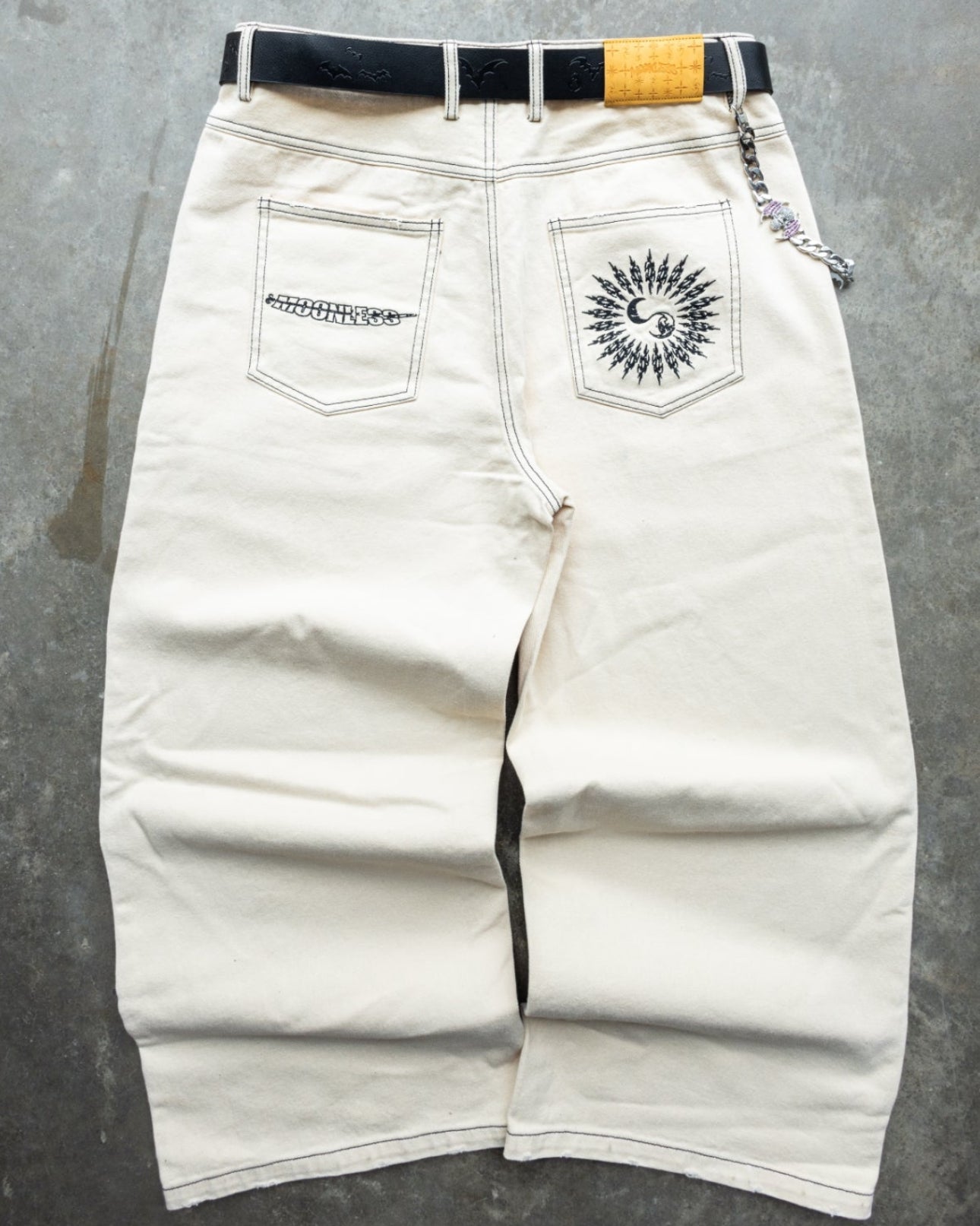 CREAM - CONTRAST DENIM - Baggy Pants