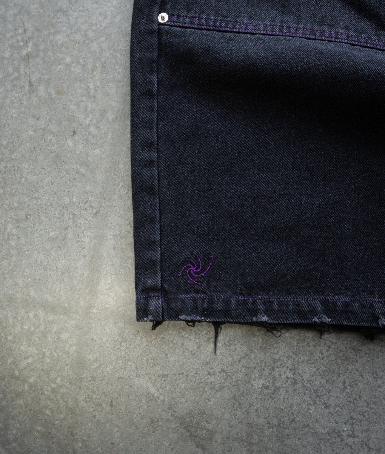 (PRE ORDER)PURPLE POISON WORLD Baggy jeans