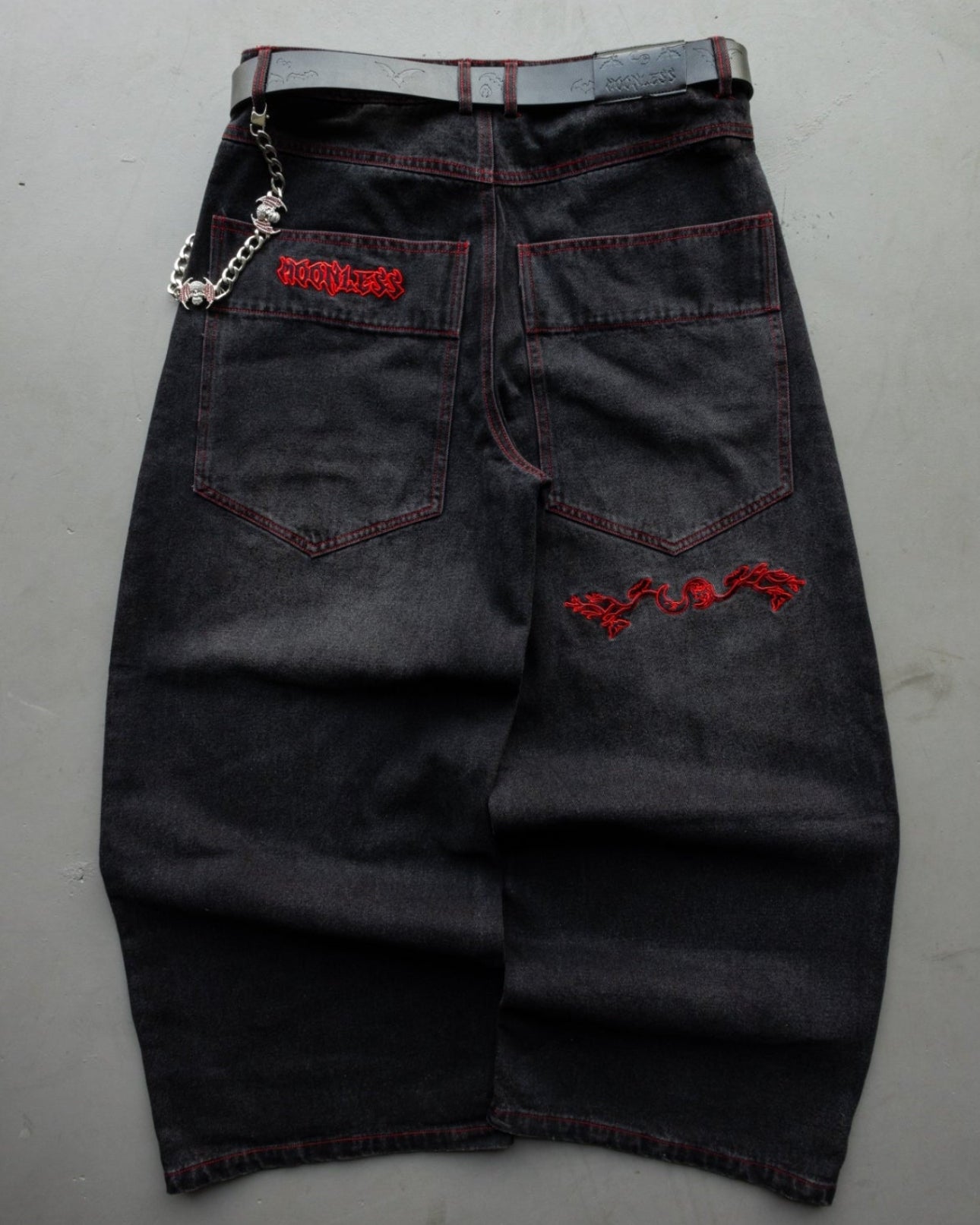 BLACK AND RED Moon Hunt - Baggy Pants