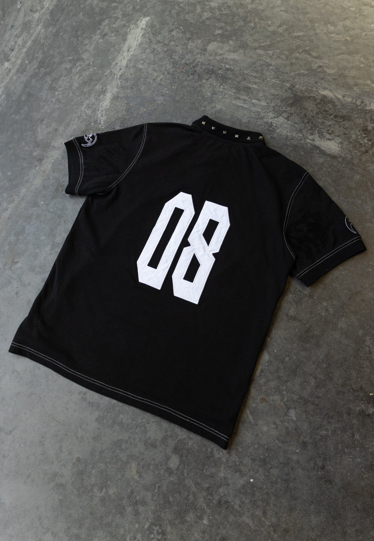 Minute - Embroidered Polo